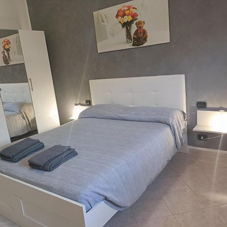 Sofia Sweet Home Corsico Extérieur photo