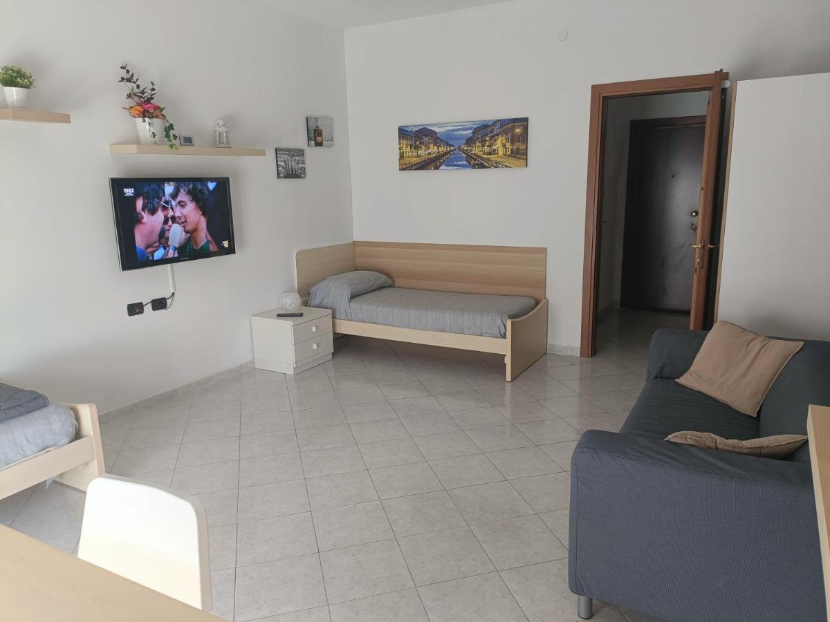 Sofia Sweet Home Corsico Extérieur photo